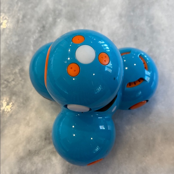 Dash - Picture 3 of 4